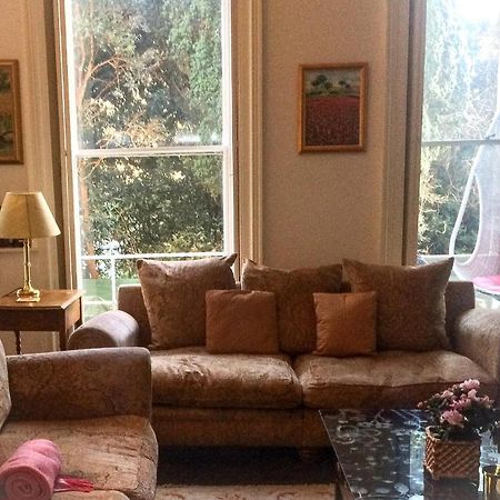 Huge Edwardian Room With 2 Balconies Falmouth Exterior photo